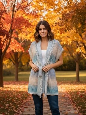 Intermix Cozy Gradient Blue Knit Fringe Belted Vest Small